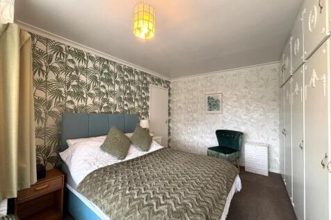 processed-1A22483...