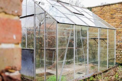 60. Greenhouse.jpg