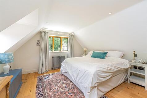 Roundless Cottage, High Button, GU8 6NR-58.jpg
