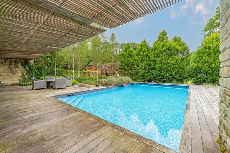Roundless Cottage, High Button, GU8 6NR-113.jpg