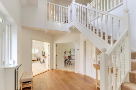 Hallway 1.2.jpg