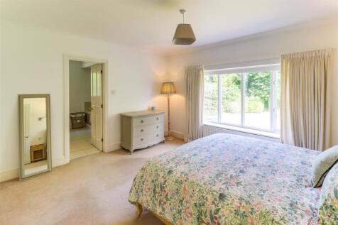 Bedroom 1.7.jpg