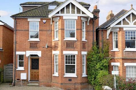 22 Wherwell Rd.jpg