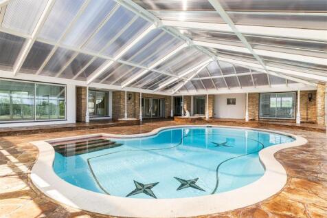 Waverley Court Farm, Monks Walk Farnham, Surrey, G