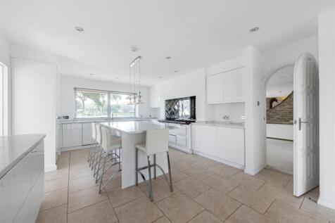 Waverley Court Farm, Monks Walk Farnham, Surrey, G