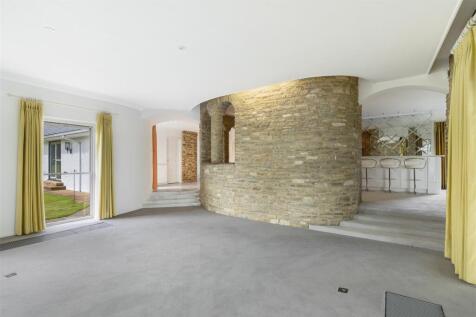 Waverley Court Farm, Monks Walk Farnham, Surrey, G