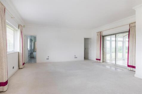 Waverley Court Farm, Monks Walk Farnham, Surrey, G