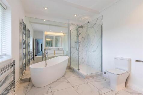 Waverley Court Farm, Monks Walk Farnham, Surrey, G