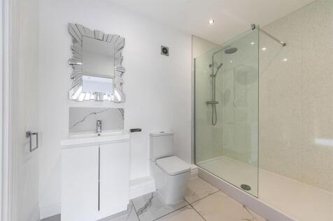 Waverley Court Farm, Monks Walk Farnham, Surrey, G