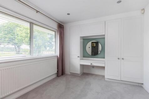Waverley Court Farm, Monks Walk Farnham, Surrey, G