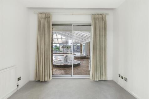 Waverley Court Farm, Monks Walk Farnham, Surrey, G