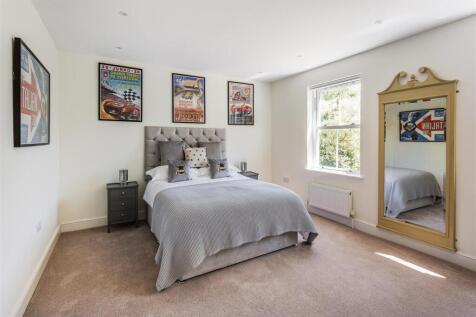 3-White-House-Mews-34.jpg