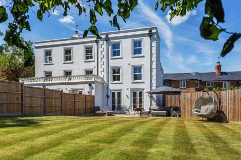 3-White-House-Mews-46.jpg