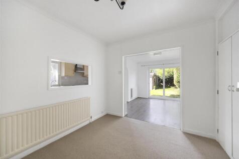 49 Whitemore Road, GU1 1QU-17 copy.jpg