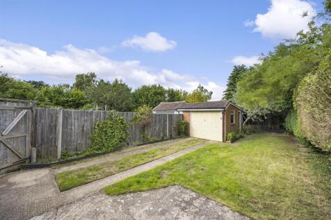 49 Whitemore Road, GU1 1QU-5.jpg