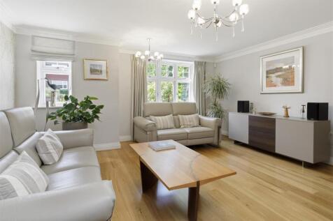 6-Coplestone-Chase-Cranley-Road-Guildford-GU1-2JW-