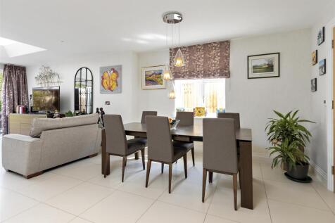 6-Coplestone-Chase-Cranley-Road-Guildford-GU1-2JW-