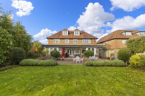 Leander, Avenue Road Cranleigh, GU6 7LL-13.JPG