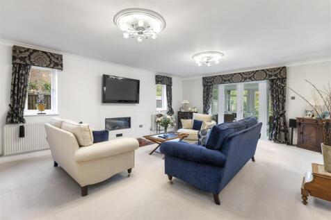 Leander, Avenue Road Cranleigh, GU6 7LL-22.JPG