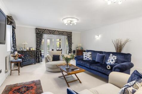 Leander, Avenue Road Cranleigh, GU6 7LL-26.JPG