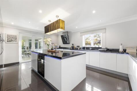 Leander, Avenue Road Cranleigh, GU6 7LL-28.JPG