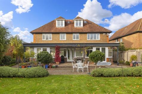 Leander, Avenue Road Cranleigh, GU6 7LL-12.JPG