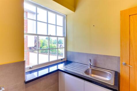 18. WC laundry 1.2.jpg