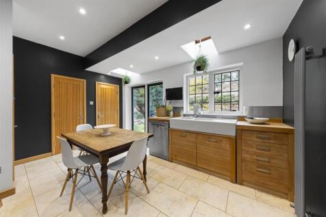 Wancom Edge, Puttenham-78.JPG