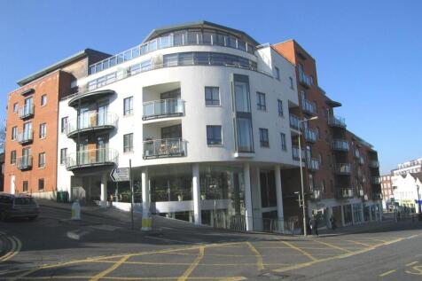 Flat E 8 Trinity Gate.jpg