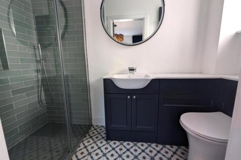 EN-SUITE.jpg