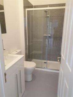 Bathroom 1 (1).jpg