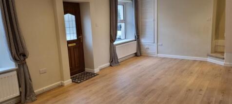 Lounge other angle.jpg