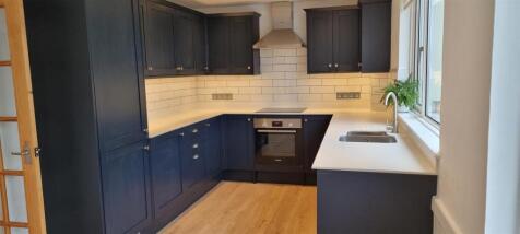 kitchen 4.jpg