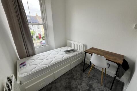 First Floor Front Single