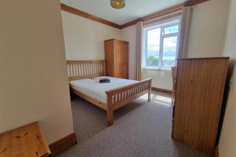 First Floor Rear LHS Bedroom.jpg