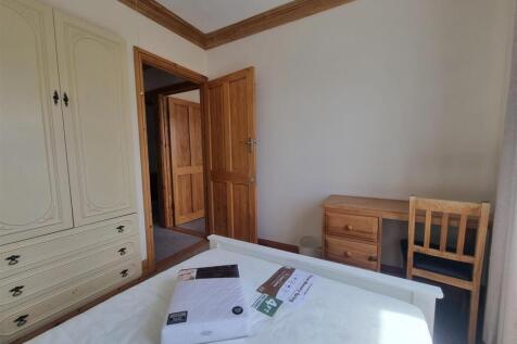 First Floor Rear RHS Bedroom (3).jpg