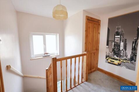1st Floor Landing