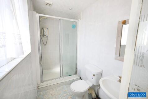 En Suite Shower