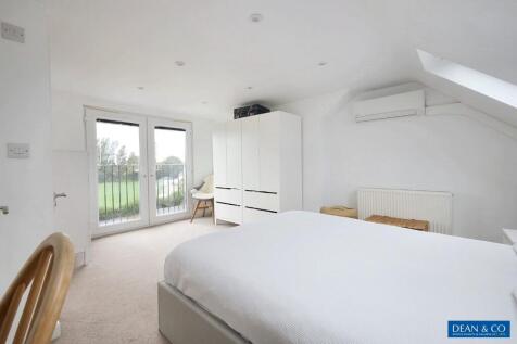 Bed 1