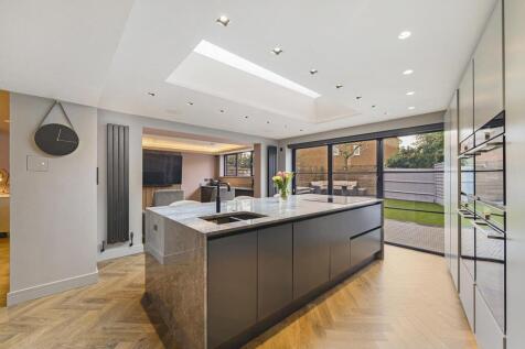 Kitchen/Family Room