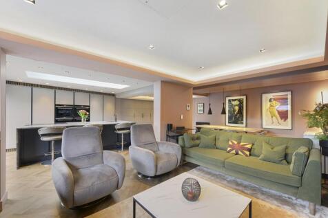 Kitchen/Family Room
