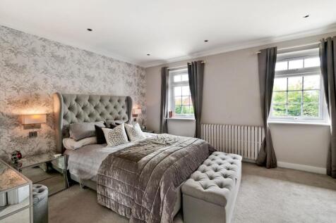 Main bedroom