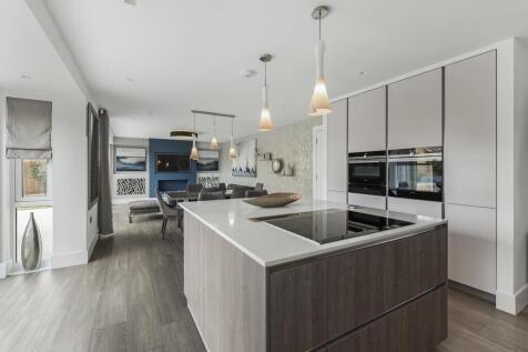Kitchen/Family Room