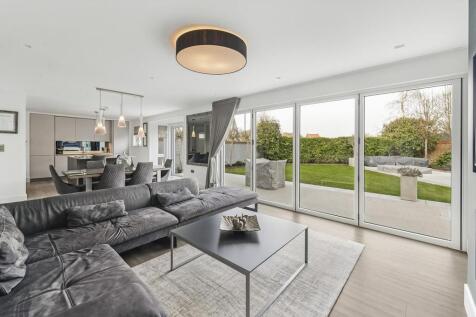 Kitchen/Family Room