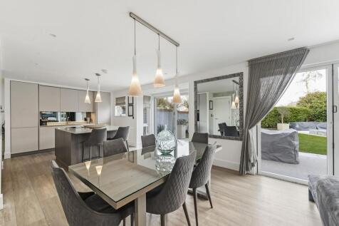 Kitchen/Family Room