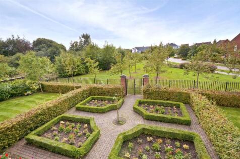 Garden &amp; Grounds