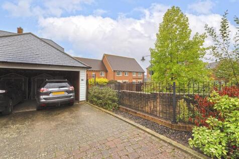 Car Barn &amp; Driveway