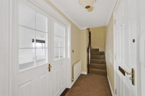 Hallway.jpg