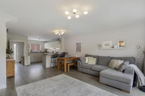Kitchen/Diner/Family Room