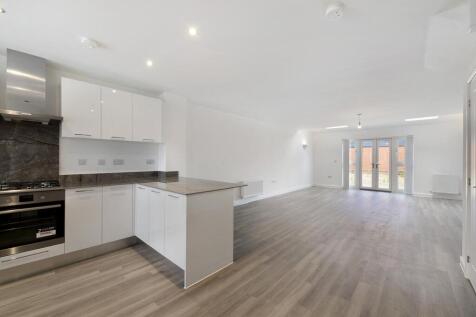 Kitchen/Living Space (Plot 77)